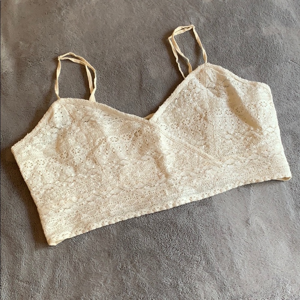 American Eagle Crop Top